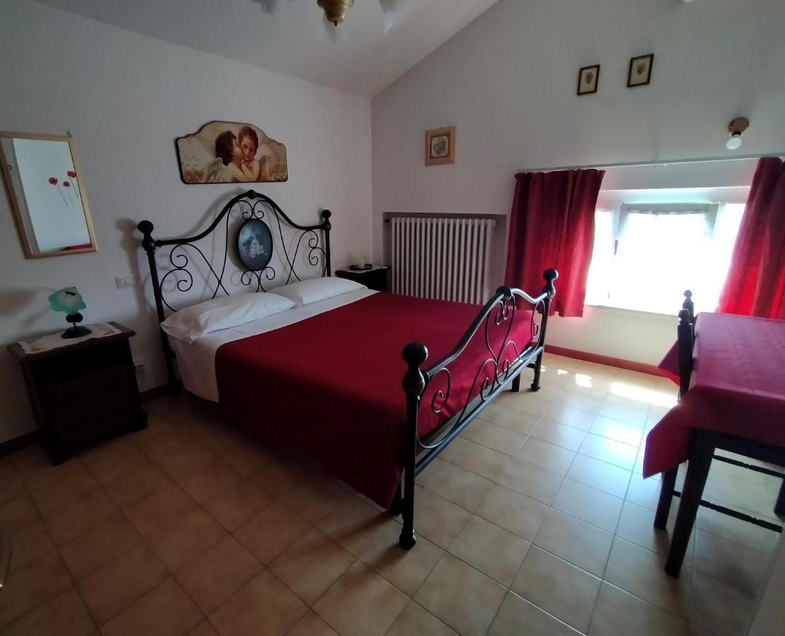 La Magnolia - Fano Bed & Breakfast ภายนอก รูปภาพ